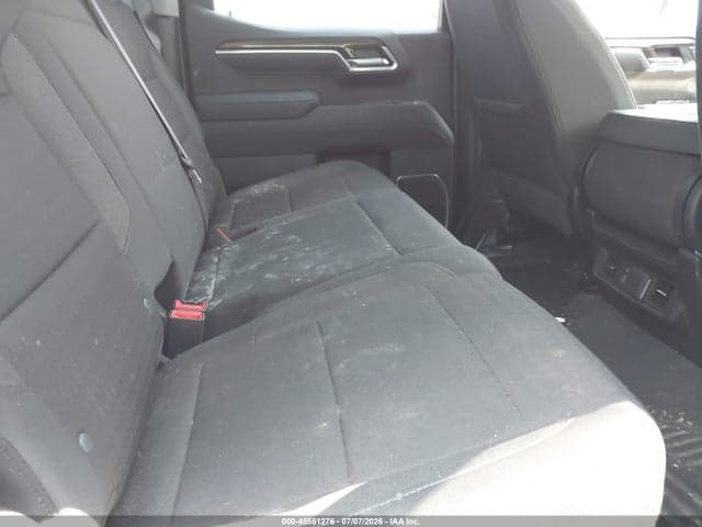 2025 CHEVROLET SILVERADO 1500 4WD SHORT BED LT WITH 2FL 8