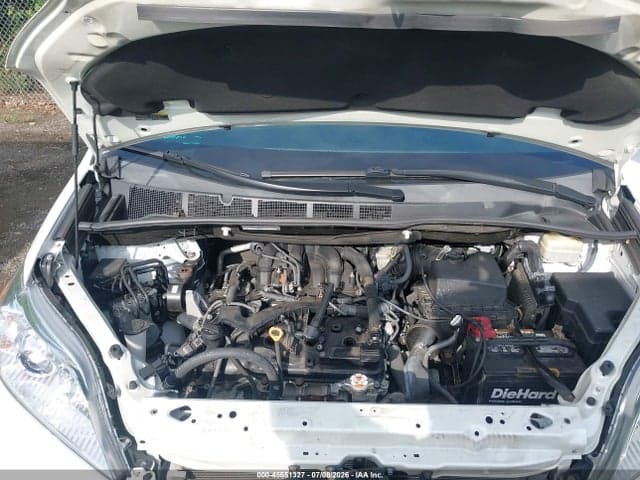 2017 TOYOTA SIENNA XLE 8 PASSENGER 10