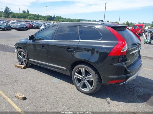 2017 VOLVO XC60 T5 DYNAMIC 3