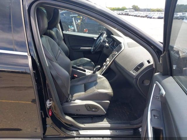 2017 VOLVO XC60 T5 DYNAMIC 5