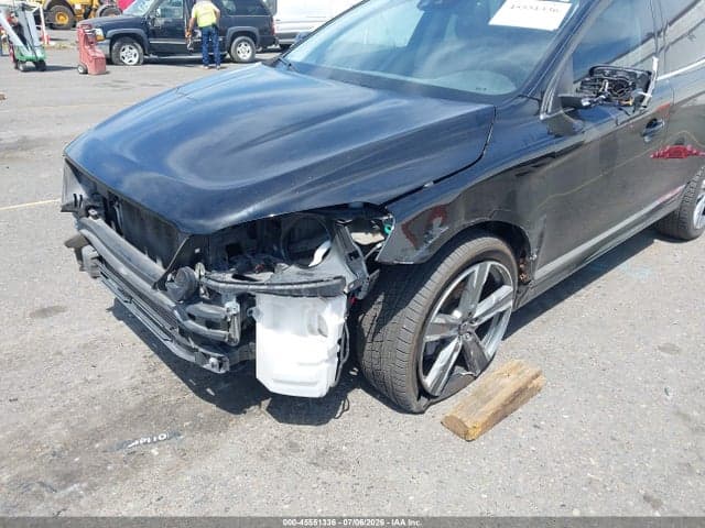 2017 VOLVO XC60 T5 DYNAMIC 6