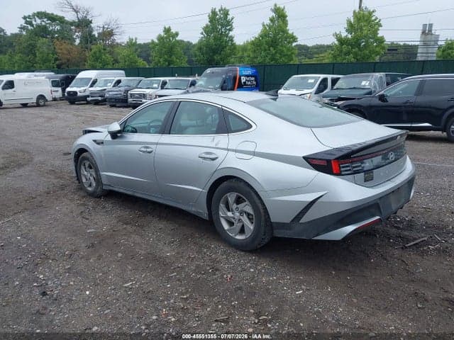 2025 HYUNDAI SONATA SE 3