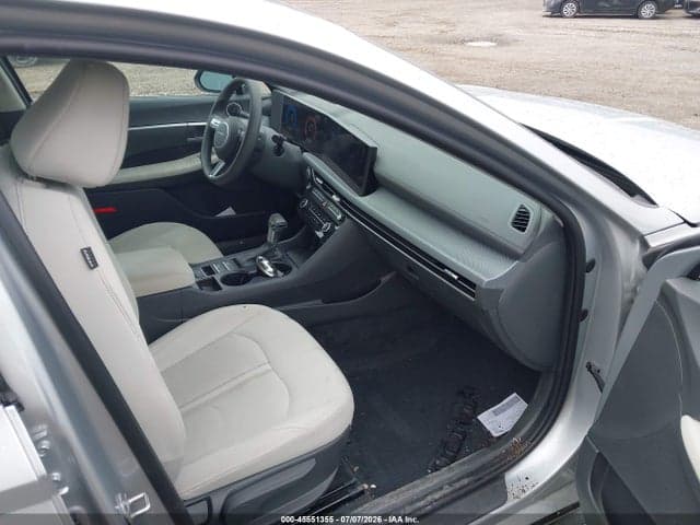 2025 HYUNDAI SONATA SE 5
