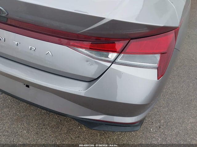 2023 HYUNDAI ELANTRA SE 6