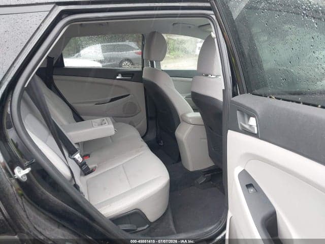2020 HYUNDAI TUCSON VALUE 8