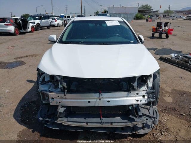 2018 TOYOTA CAMRY SE 13