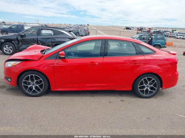 2016 FORD FOCUS SE 14