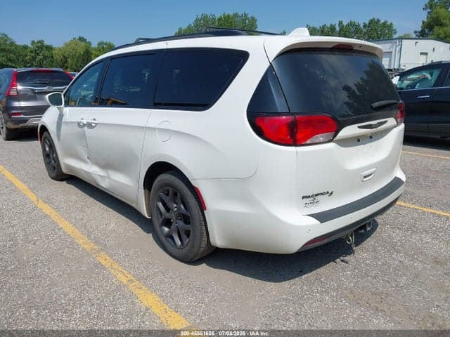 2018 CHRYSLER PACIFICA TOURING L PLUS 3
