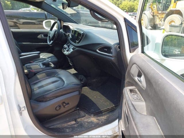 2018 CHRYSLER PACIFICA TOURING L PLUS 5