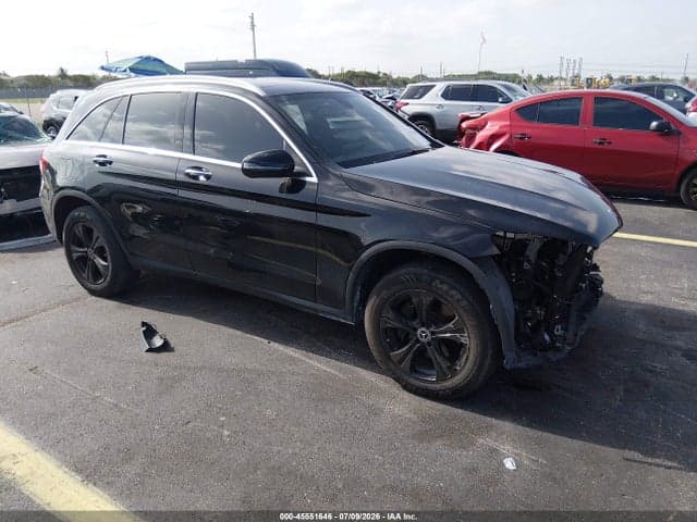2018 MERCEDES-BENZ GLC 300 4MATIC