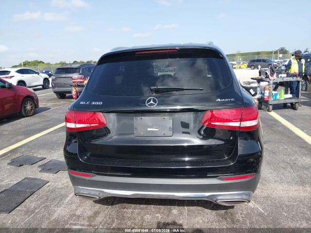 2018 MERCEDES-BENZ GLC 300 4MATIC 17