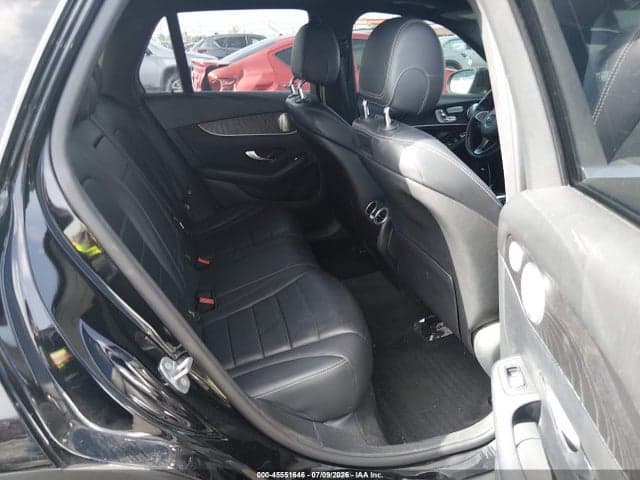2018 MERCEDES-BENZ GLC 300 4MATIC 8