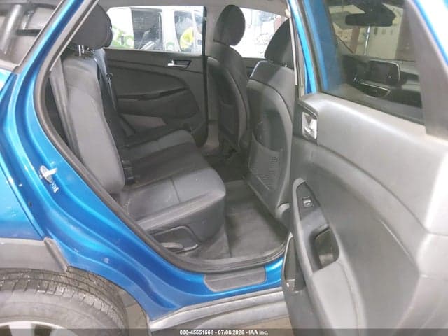 2019 HYUNDAI TUCSON SE 8
