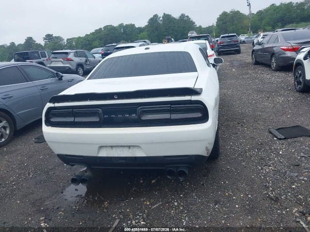 2022 DODGE CHALLENGER GT AWD 16
