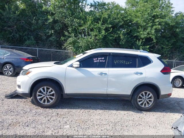 2017 NISSAN ROGUE SV 15