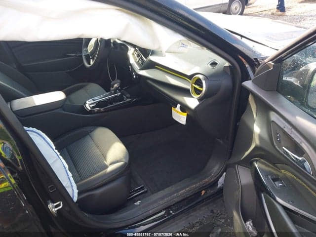 2026 CHEVROLET TRAX FWD LT 5