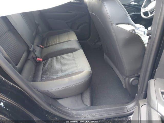 2026 CHEVROLET TRAX FWD LT 8