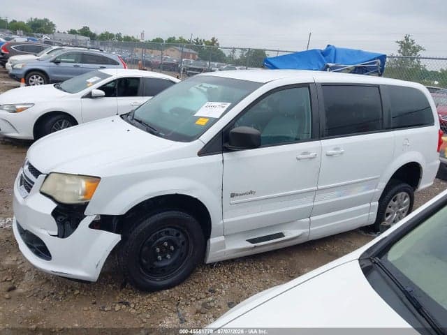 2017 DODGE GRAND CARAVAN SE 14