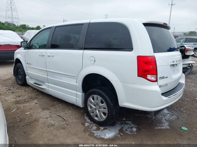 2017 DODGE GRAND CARAVAN SE 3