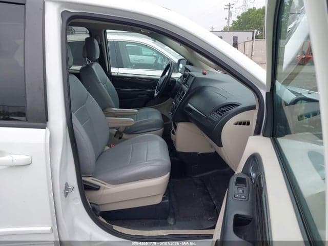 2017 DODGE GRAND CARAVAN SE 5