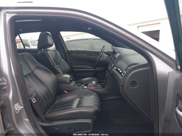 2018 CHRYSLER 300 300S AWD 5