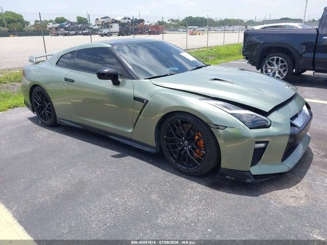 2017 NISSAN GT-R PREMIUM
