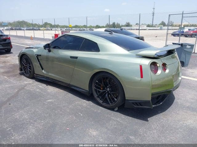 2017 NISSAN GT-R PREMIUM 3
