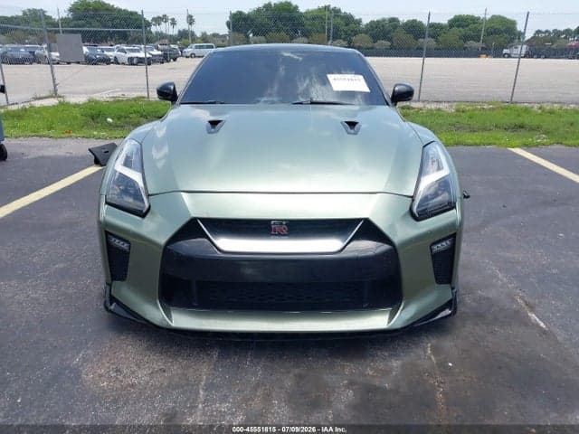 2017 NISSAN GT-R PREMIUM 6