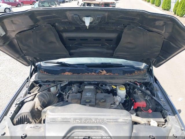 2023 RAM 3500 LARAMIE 4X4 8' BOX 9