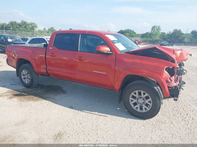 2017 TOYOTA TACOMA SR5 V6 - 1