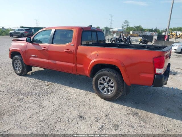 2017 TOYOTA TACOMA SR5 V6 3