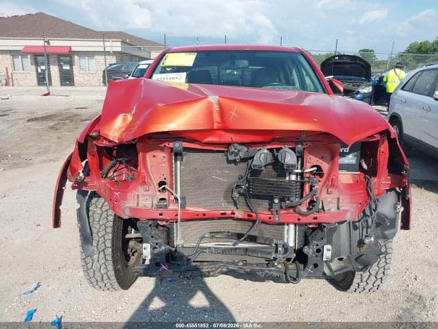 2017 TOYOTA TACOMA SR5 V6 6