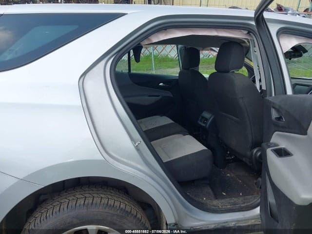 2018 CHEVROLET EQUINOX LS 8