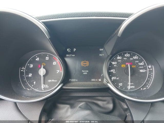 2017 ALFA ROMEO GIULIA AWD 7