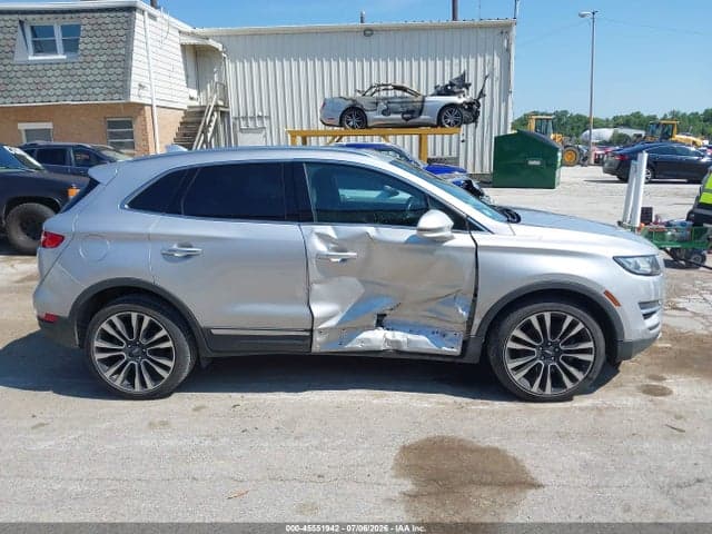 2019 LINCOLN MKC RESERVE 13