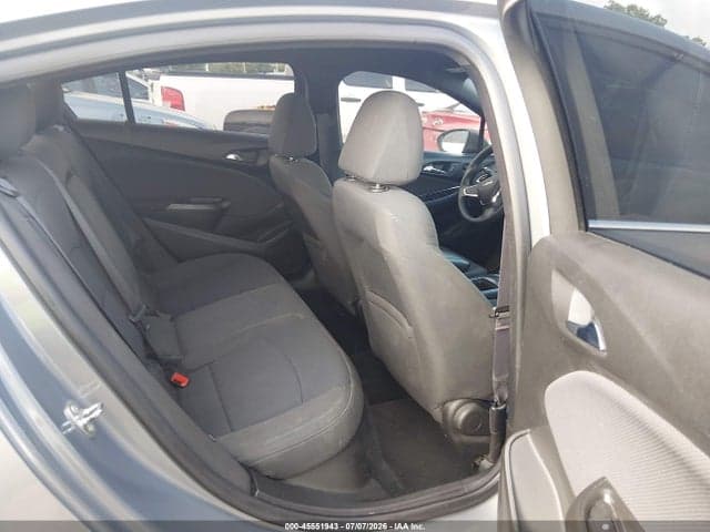 2017 CHEVROLET CRUZE LT AUTO 8