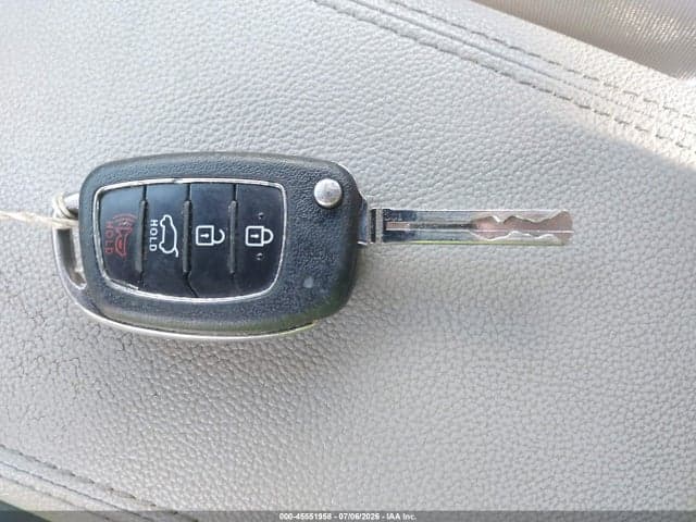 2018 HYUNDAI TUCSON SE 11