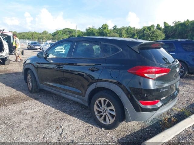 2018 HYUNDAI TUCSON SE 3