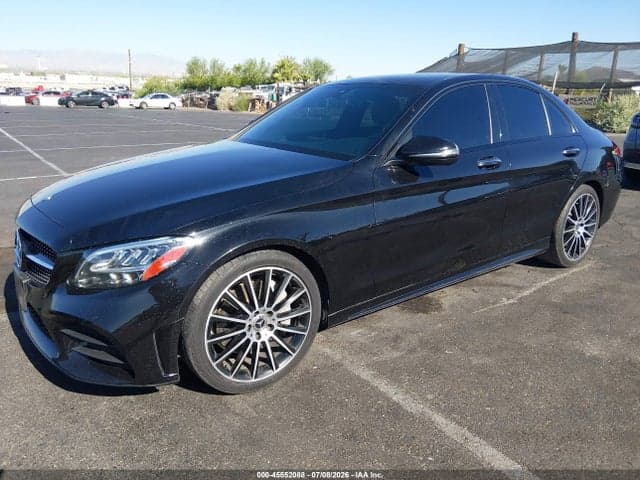 2019 MERCEDES-BENZ C 300 2