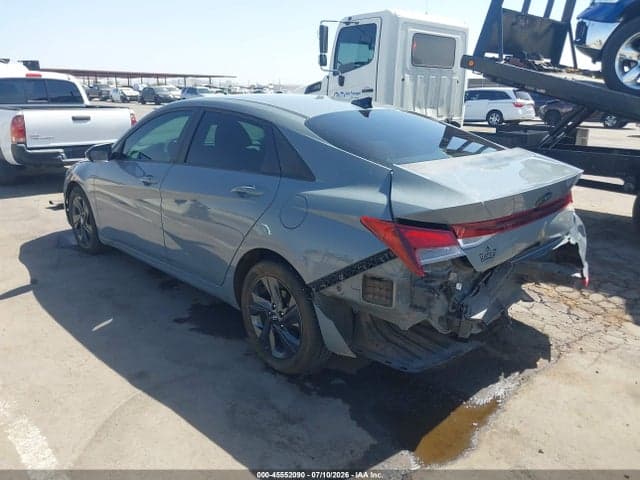 2022 HYUNDAI ELANTRA SEL 3
