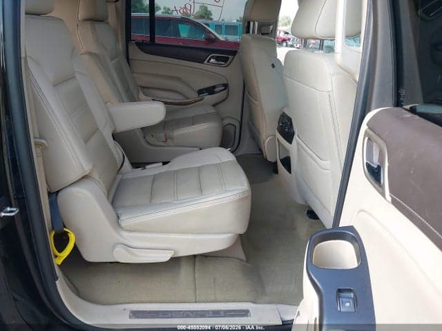 2017 GMC YUKON XL DENALI 8