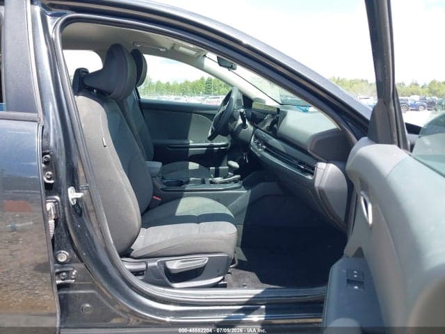 2025 KIA K4 LX 5