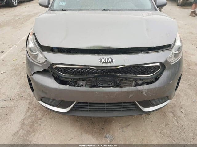 2018 KIA NIRO LX 6