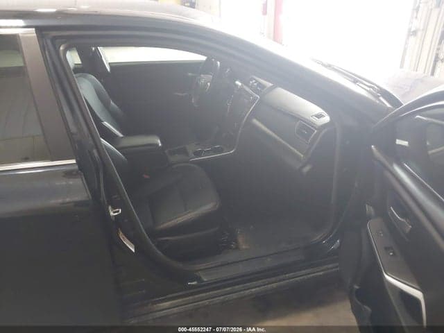 2017 TOYOTA CAMRY SE 5