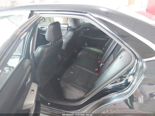 2017 TOYOTA CAMRY SE 8