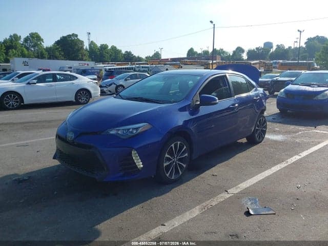 2019 TOYOTA COROLLA SE 2