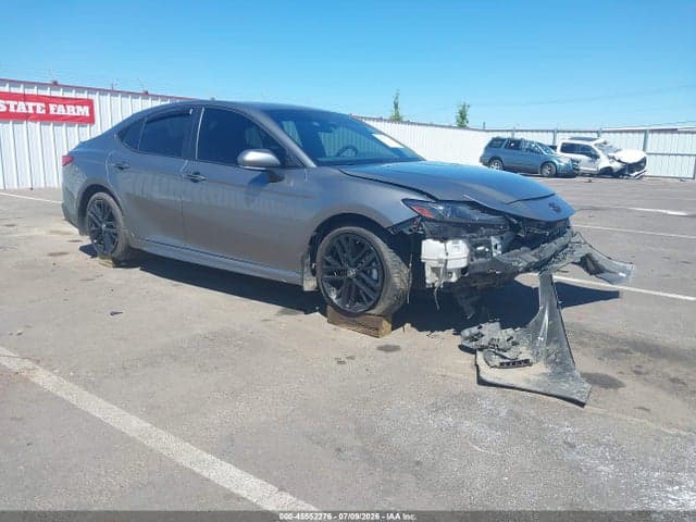 2025 TOYOTA CAMRY SE - 1