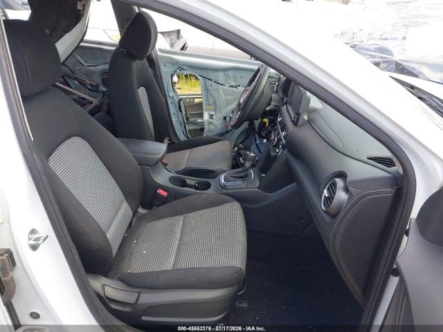 2020 HYUNDAI KONA SE 5