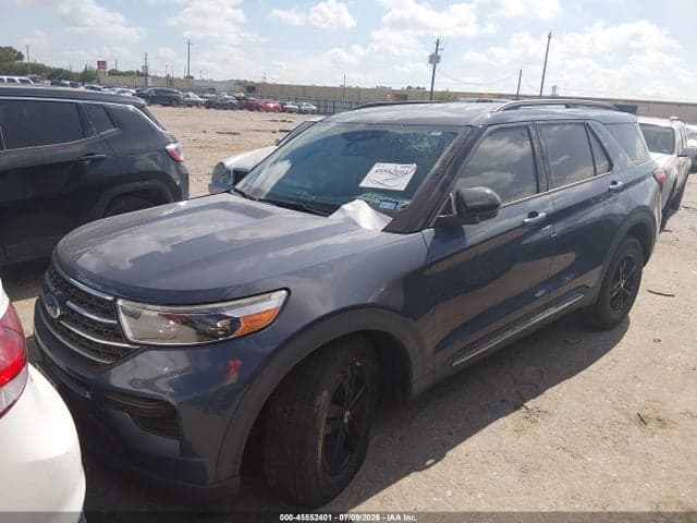 2021 FORD EXPLORER XLT 2