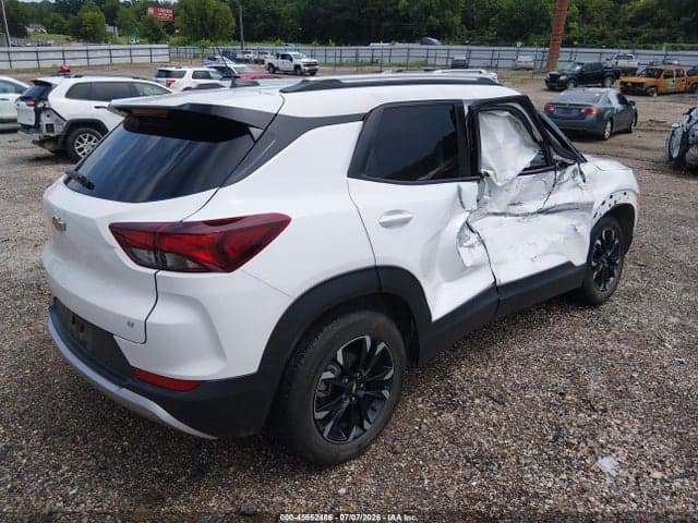 2022 CHEVROLET TRAILBLAZER FWD LT 4